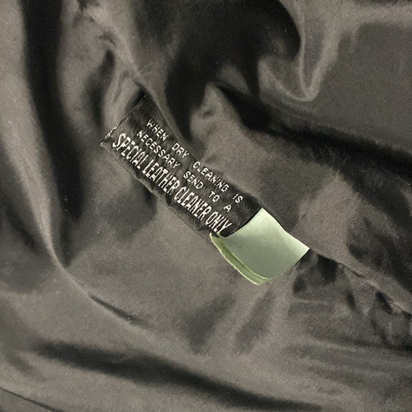 VNTG WILSON BLACK FRINGE WESTERN LEATHER JACKET W/SILVER INDIAN HEAD SNAP BUTTON - Picture 13 of 16